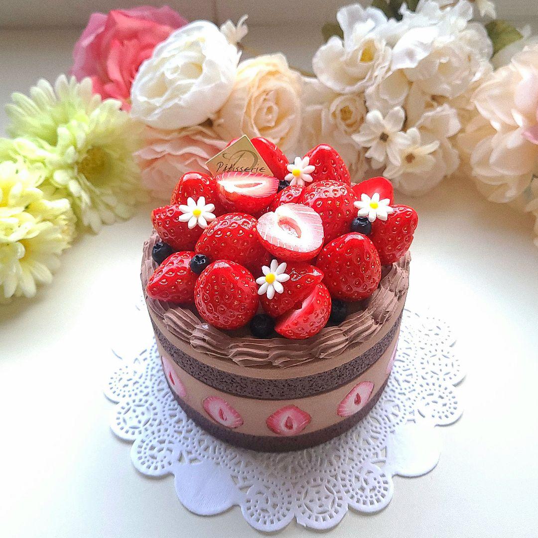 グミ 様☆苺ホールケーキの小物入れ 他☆フェイクスイーツ 食品サンプル