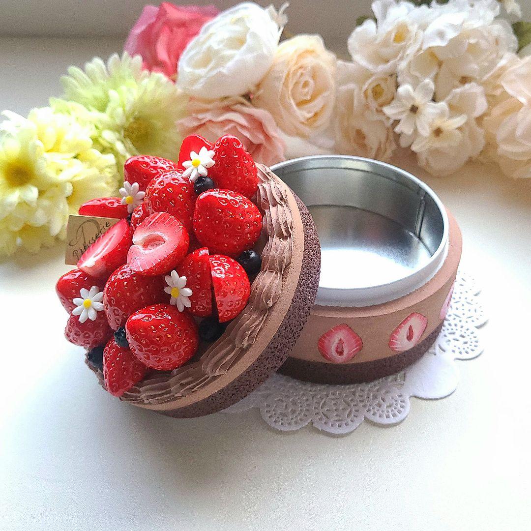 グミ 様☆苺ホールケーキの小物入れ 他☆フェイクスイーツ 食品サンプル