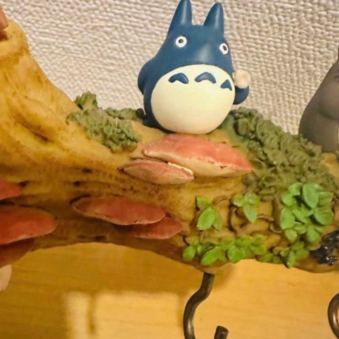 希少　となりのトトロ　2021年カレンダー　フィギュア　フック　鍵かけ