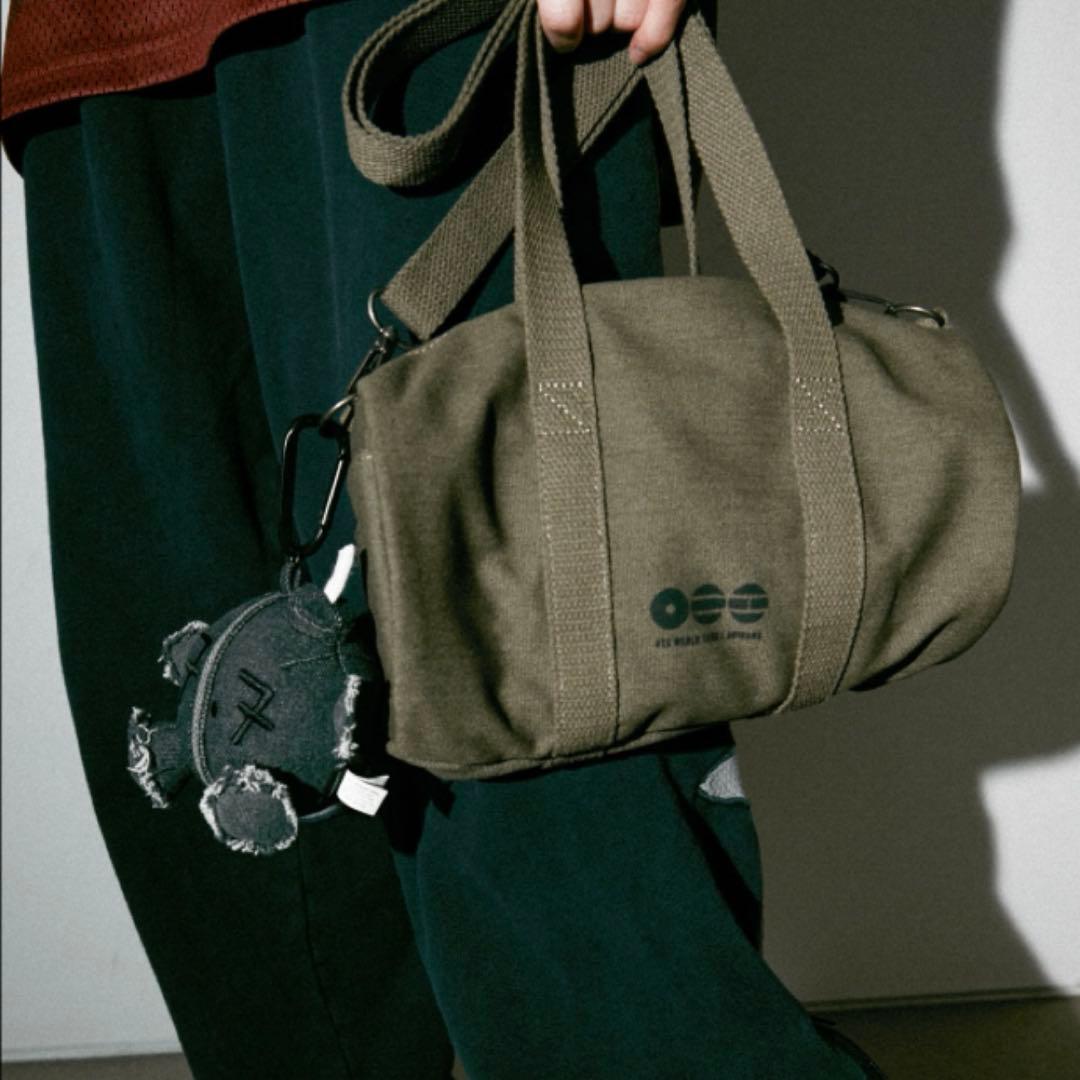 アイドル [ARIRANG]BTS Official Light Stick Bag