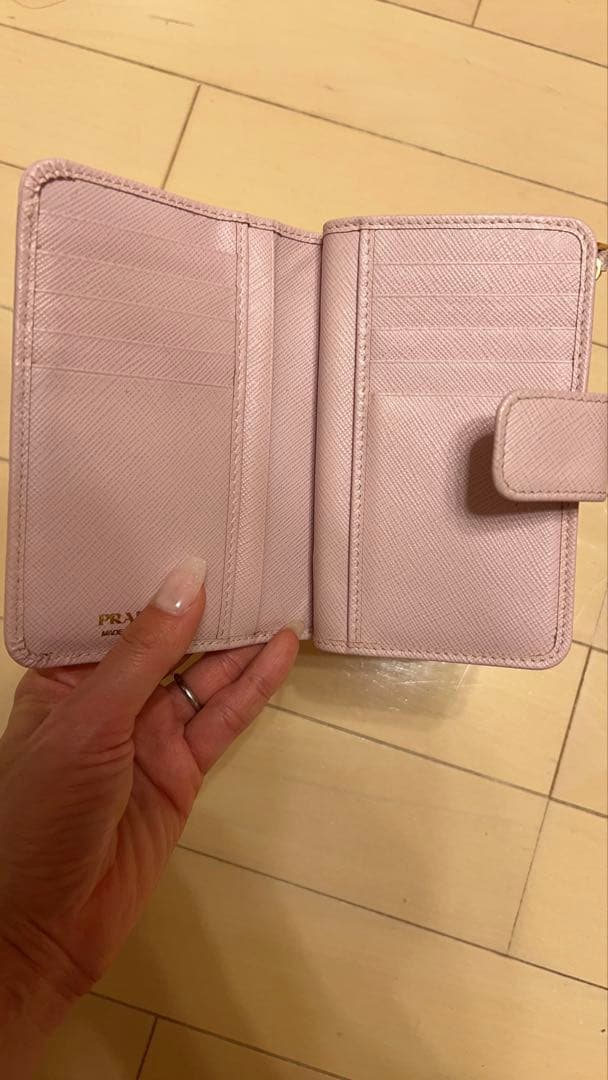 【極美品】プラダ PRADA 折財布 ALABASTRO 1ML225-QWA