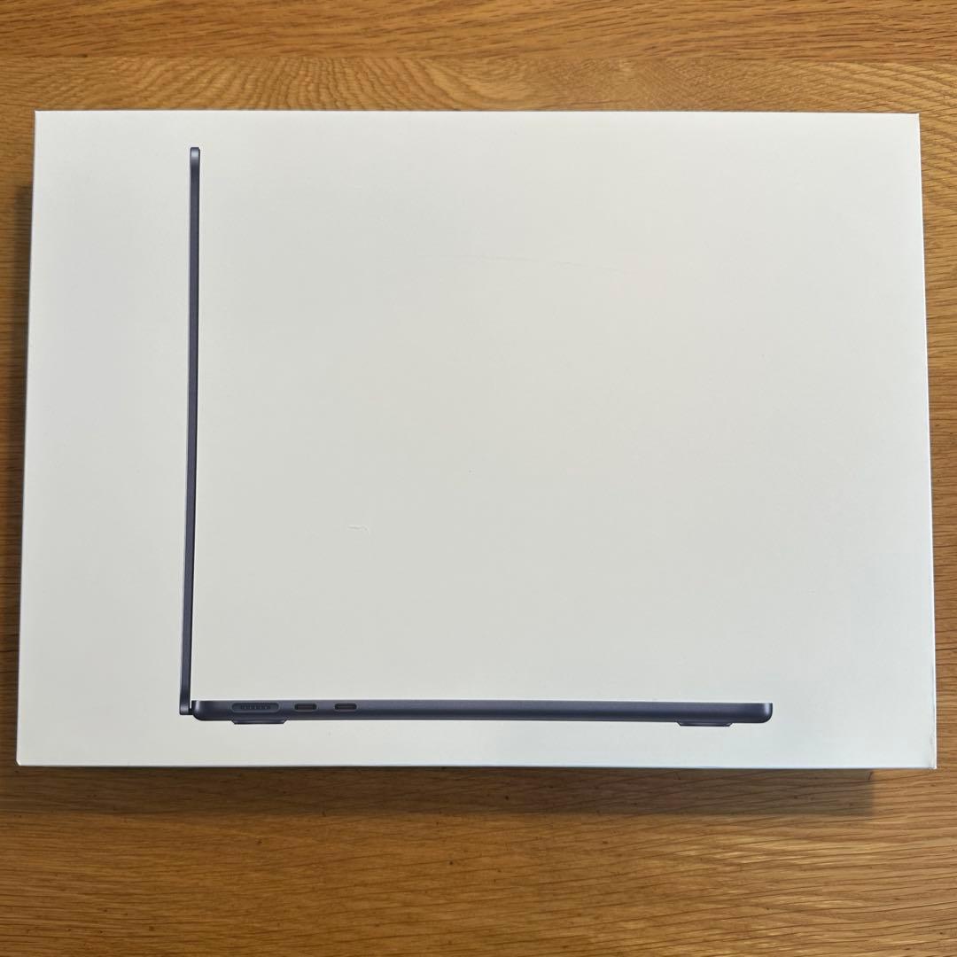 【美品】MacBook Air13 M４