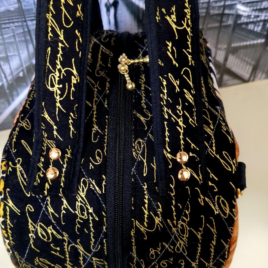 ロラライハリス　ハンドメイド　ボストン大