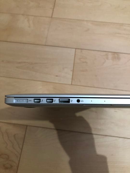 MacBook Pro 13インチ　2016年