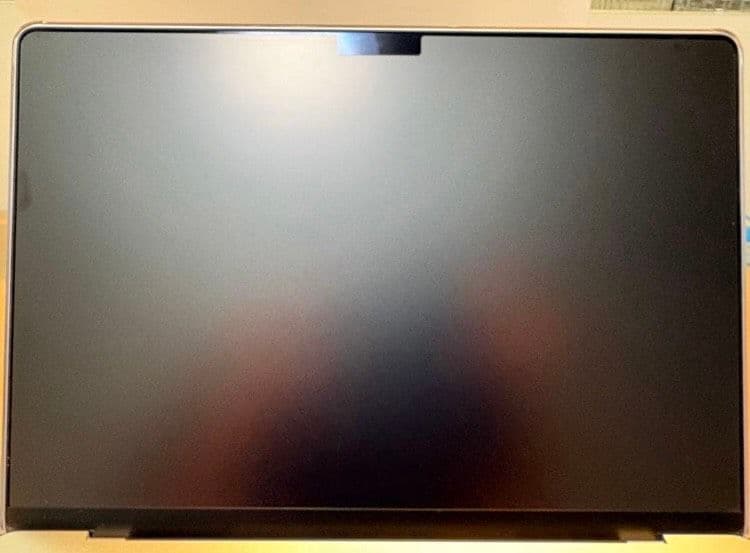 MacBook Pro M4Max 36GB/1TB 14インチ　シルバー　1台