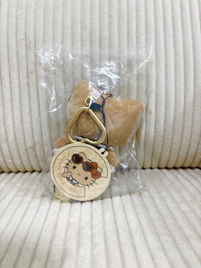 海外限定 希少 ハローキティ 日焼けキティ ぬいぐるみキーホルダー 新品未使用