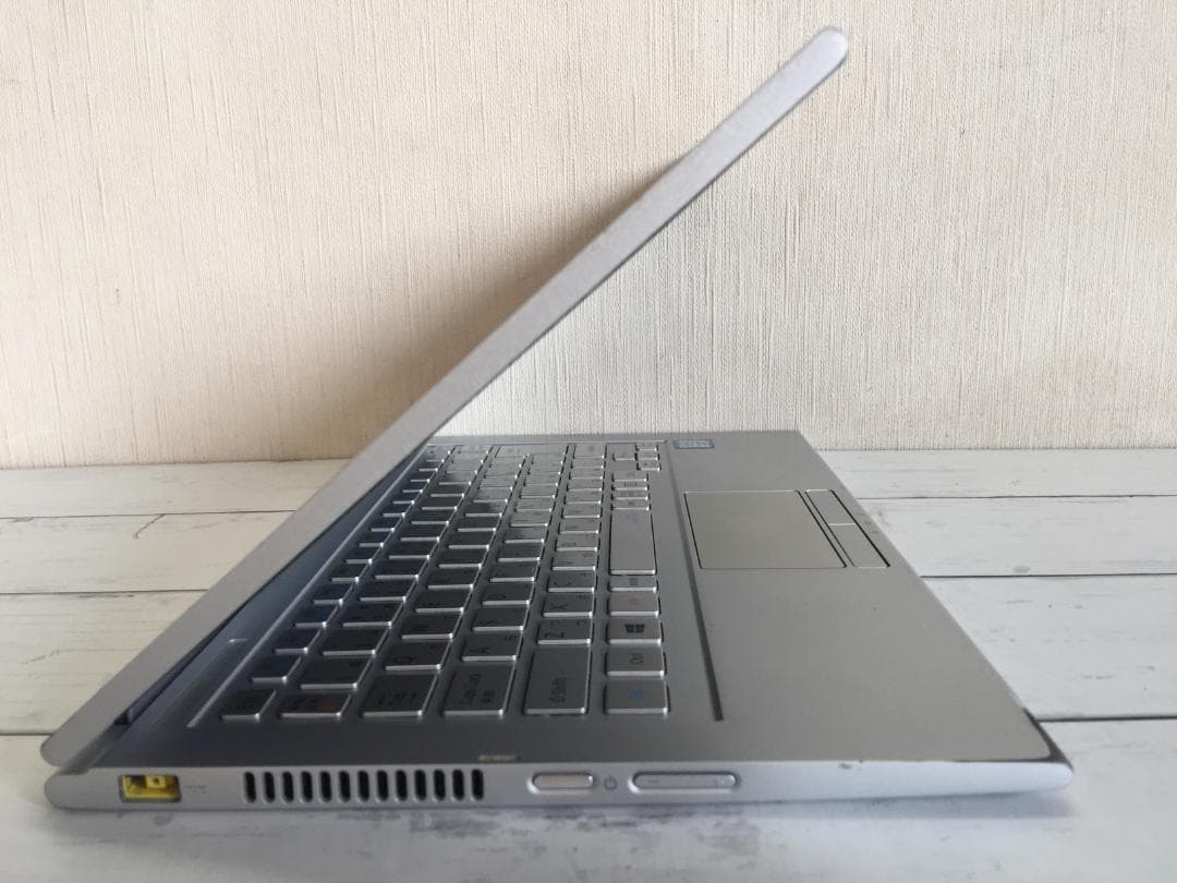 NEC VK23TG 13.3型/軽量・コンパクト/Office2024/Win