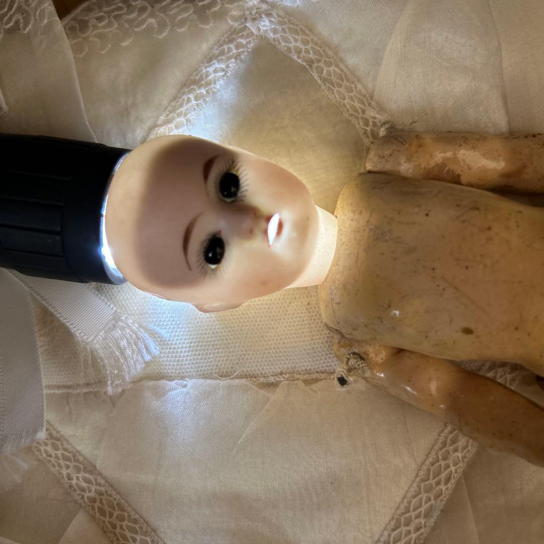 ドイツのアンティークビスクドール