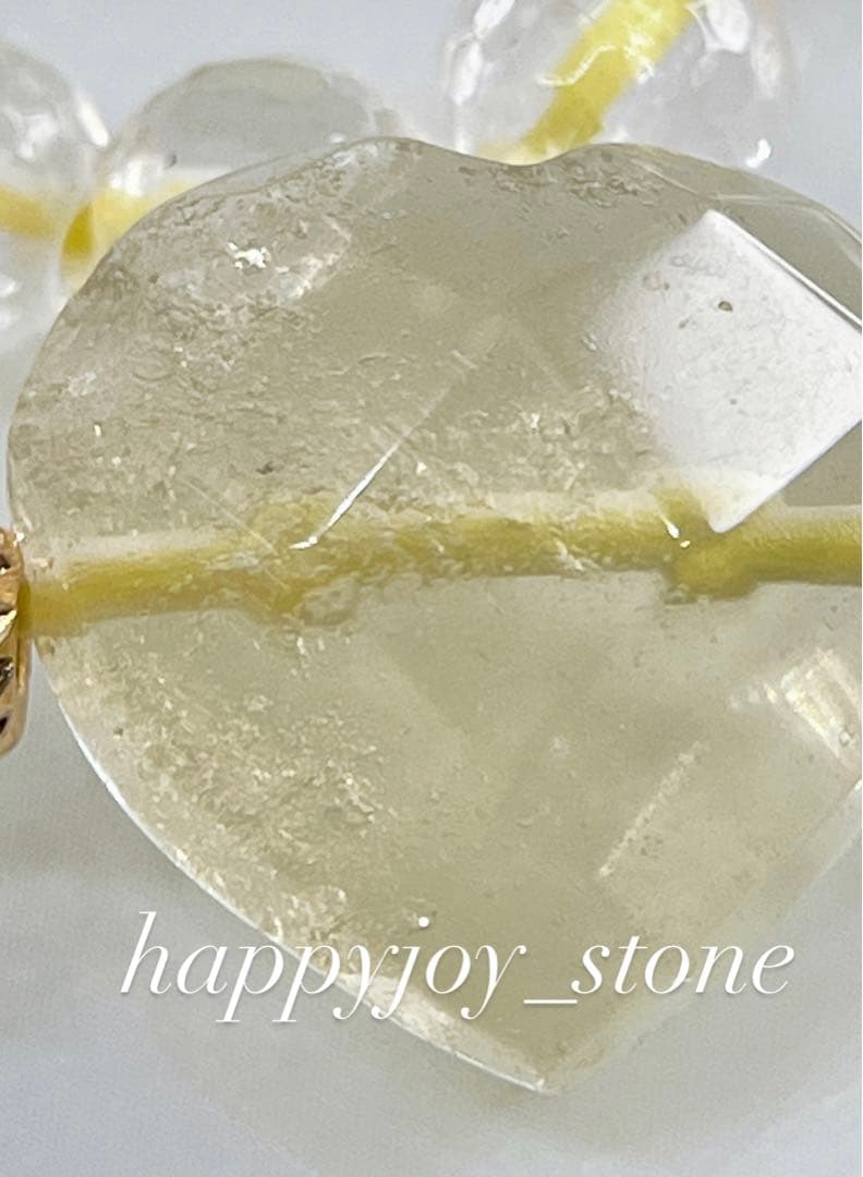 幸運を呼ぶお守り・人生の豊かさを✨☆リビアングラス・水晶☆ハートブレスレット