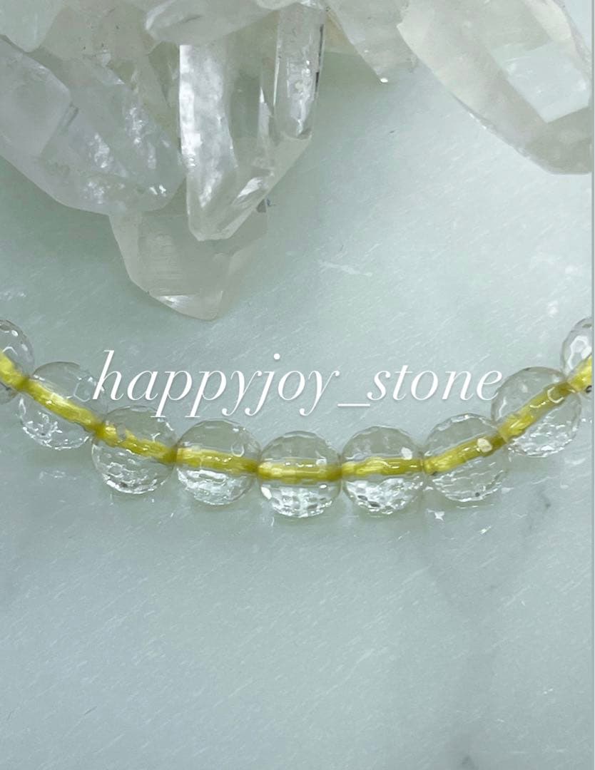 幸運を呼ぶお守り・人生の豊かさを✨☆リビアングラス・水晶☆ハートブレスレット