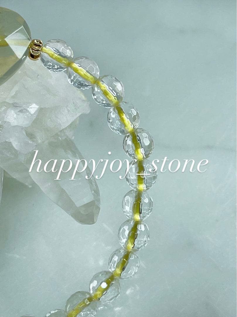 幸運を呼ぶお守り・人生の豊かさを✨☆リビアングラス・水晶☆ハートブレスレット