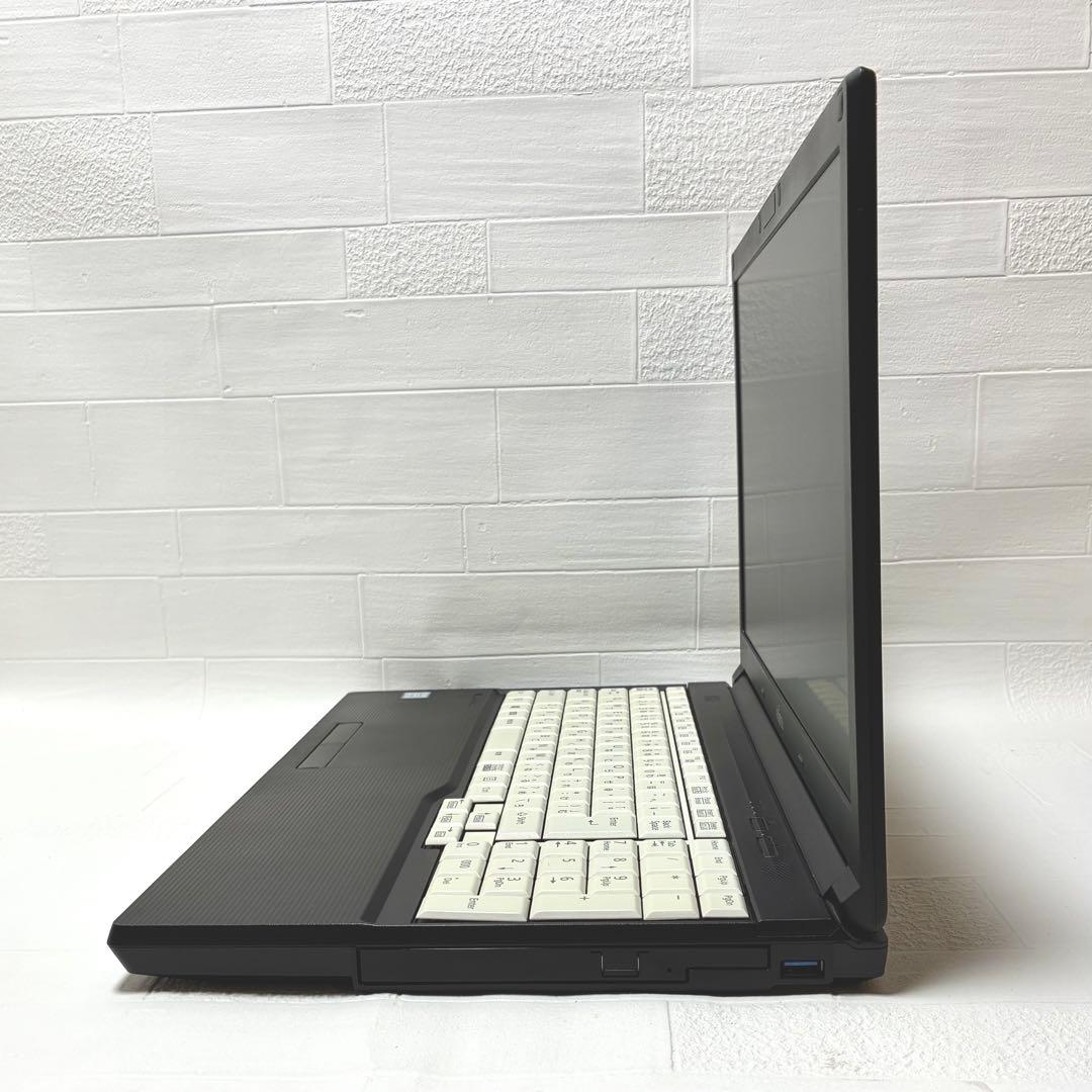 富士通LIFEBOOK A576P 第6世代i3 SSD128GB メモリ8GB