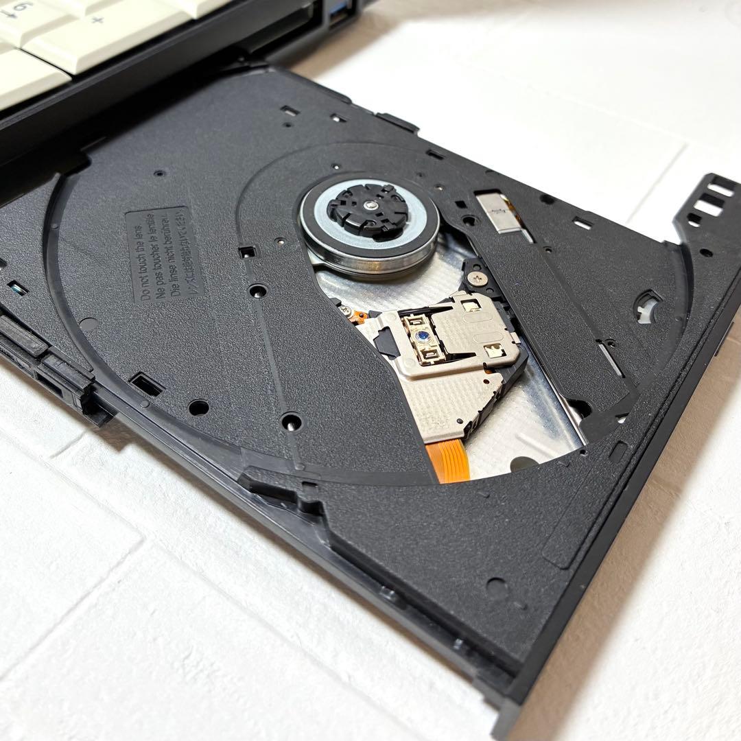 富士通LIFEBOOK A576P 第6世代i3 SSD128GB メモリ8GB