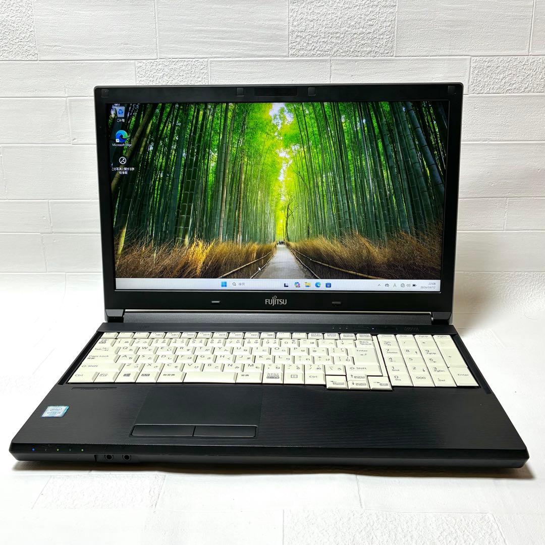富士通LIFEBOOK A576P 第6世代i3 SSD128GB メモリ8GB