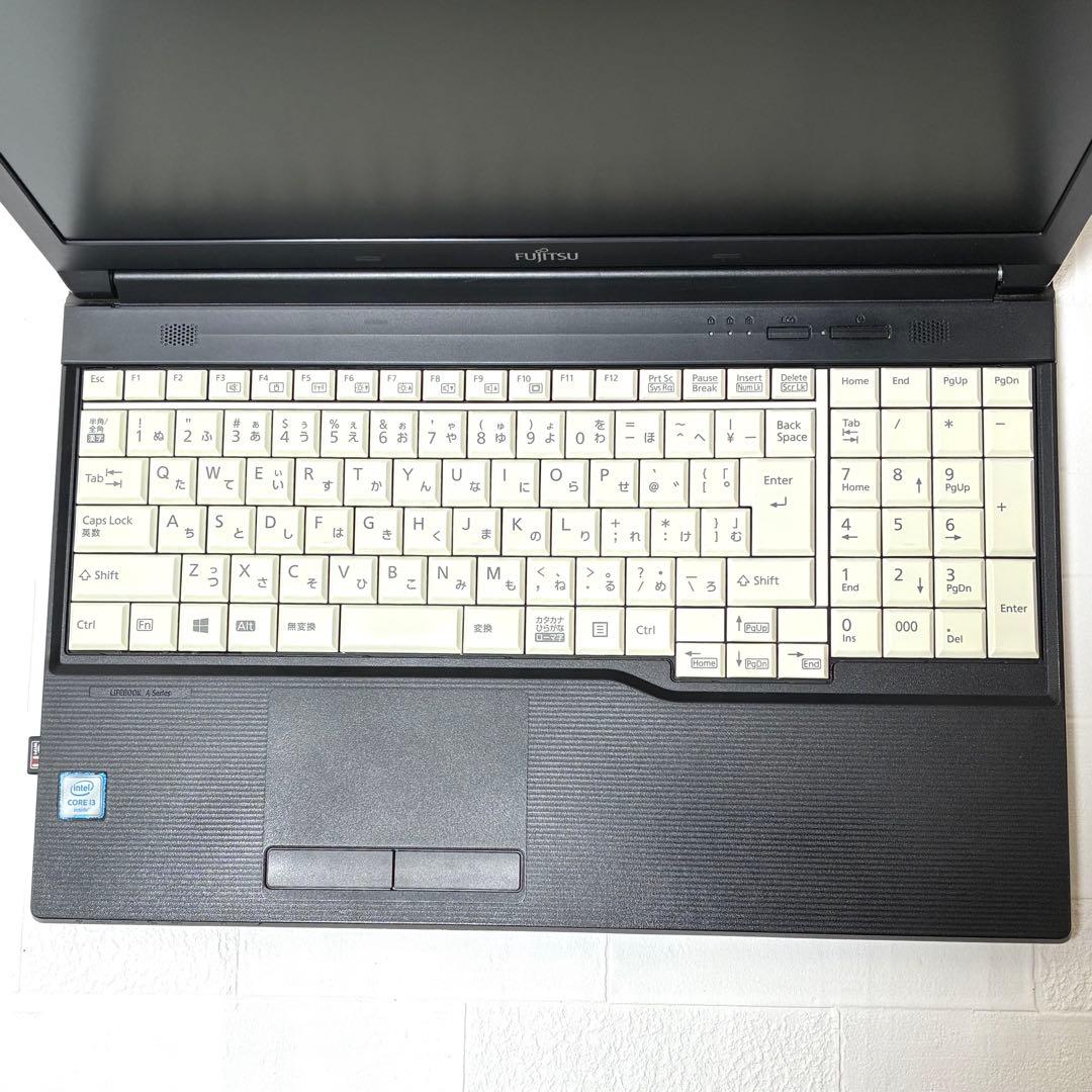 富士通LIFEBOOK A576P 第6世代i3 SSD128GB メモリ8GB