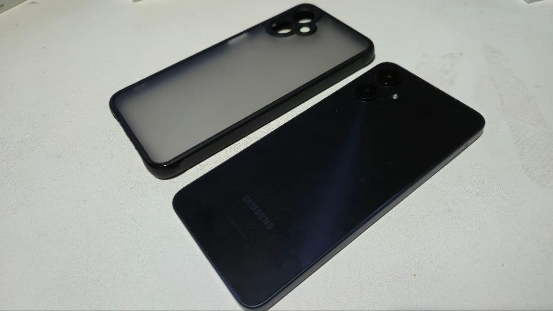 Samsung Galaxy A25 5G 本体 ケース付き