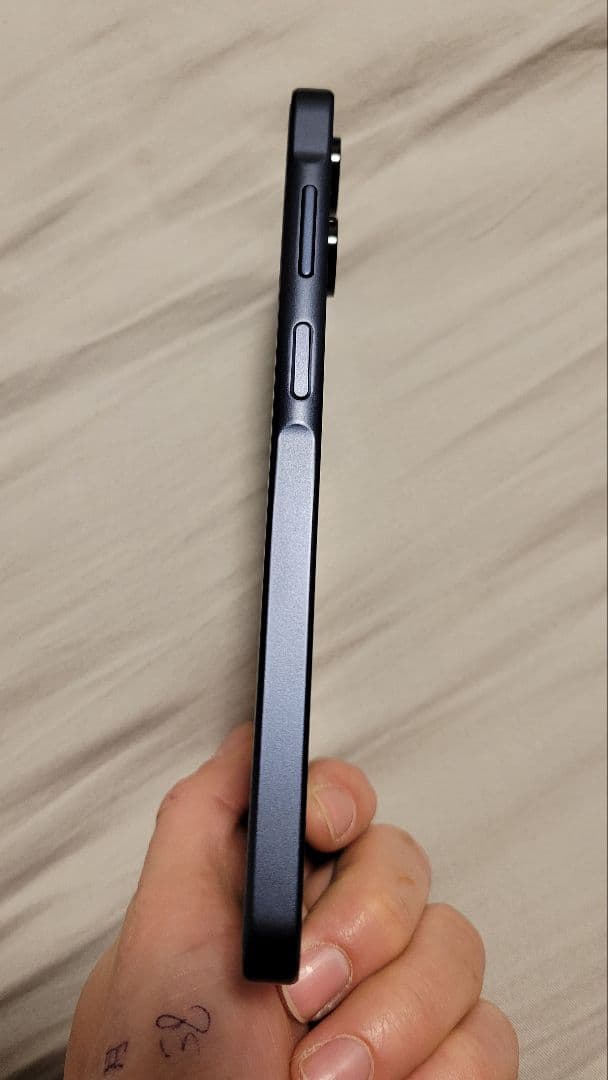 Samsung スマートフォン ダークブルー 本体