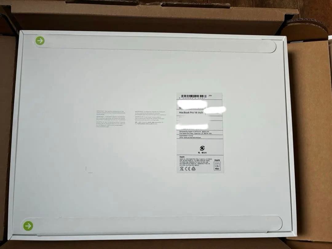 MacBook Pro 14inch 2023 M2proチップ　1TB