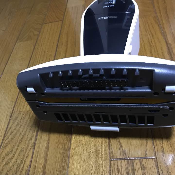 充電式布団クリーナー