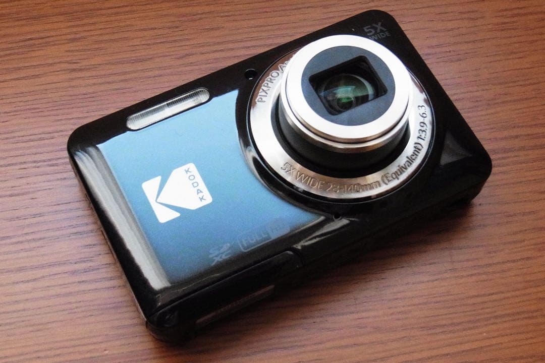 【美品】Kodak PIXPRO FZ55 コンデジ ブラック 元箱 使用少