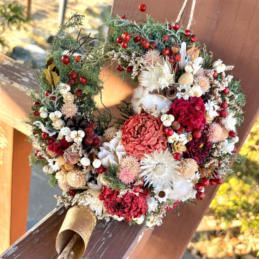 クリスマスリース　三日月リース　冬リース　お正月リース　クリスマスツリー