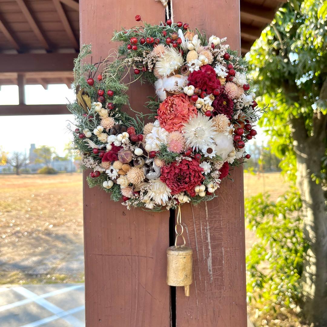 クリスマスリース　三日月リース　冬リース　お正月リース　クリスマスツリー