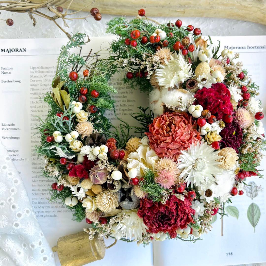 クリスマスリース　三日月リース　冬リース　お正月リース　クリスマスツリー