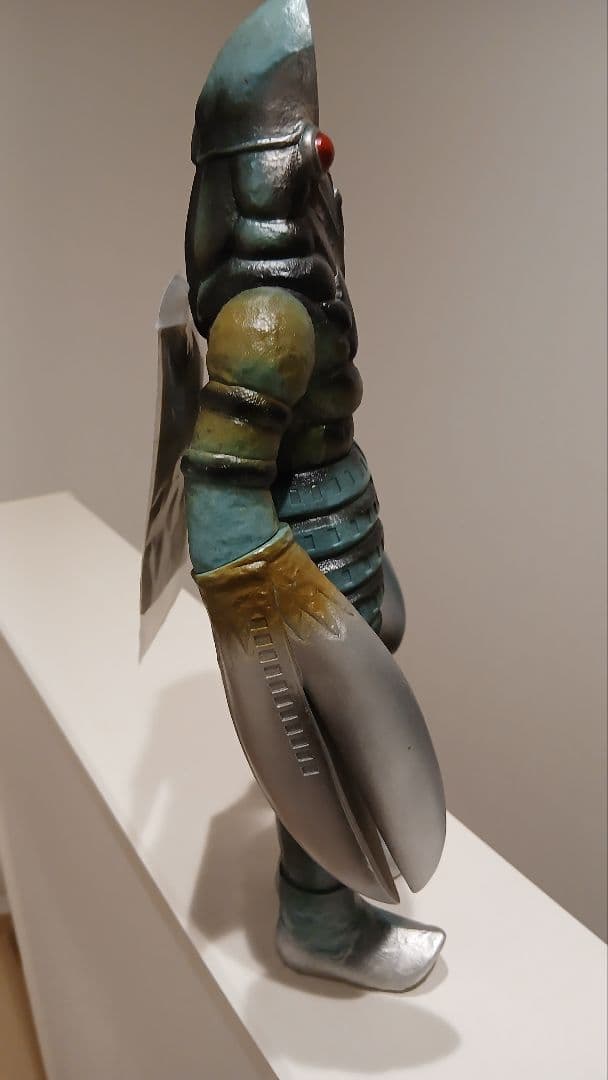 バンダイ　BANDAI　ビッグバルタン星人　ジャイアント　タグ付き