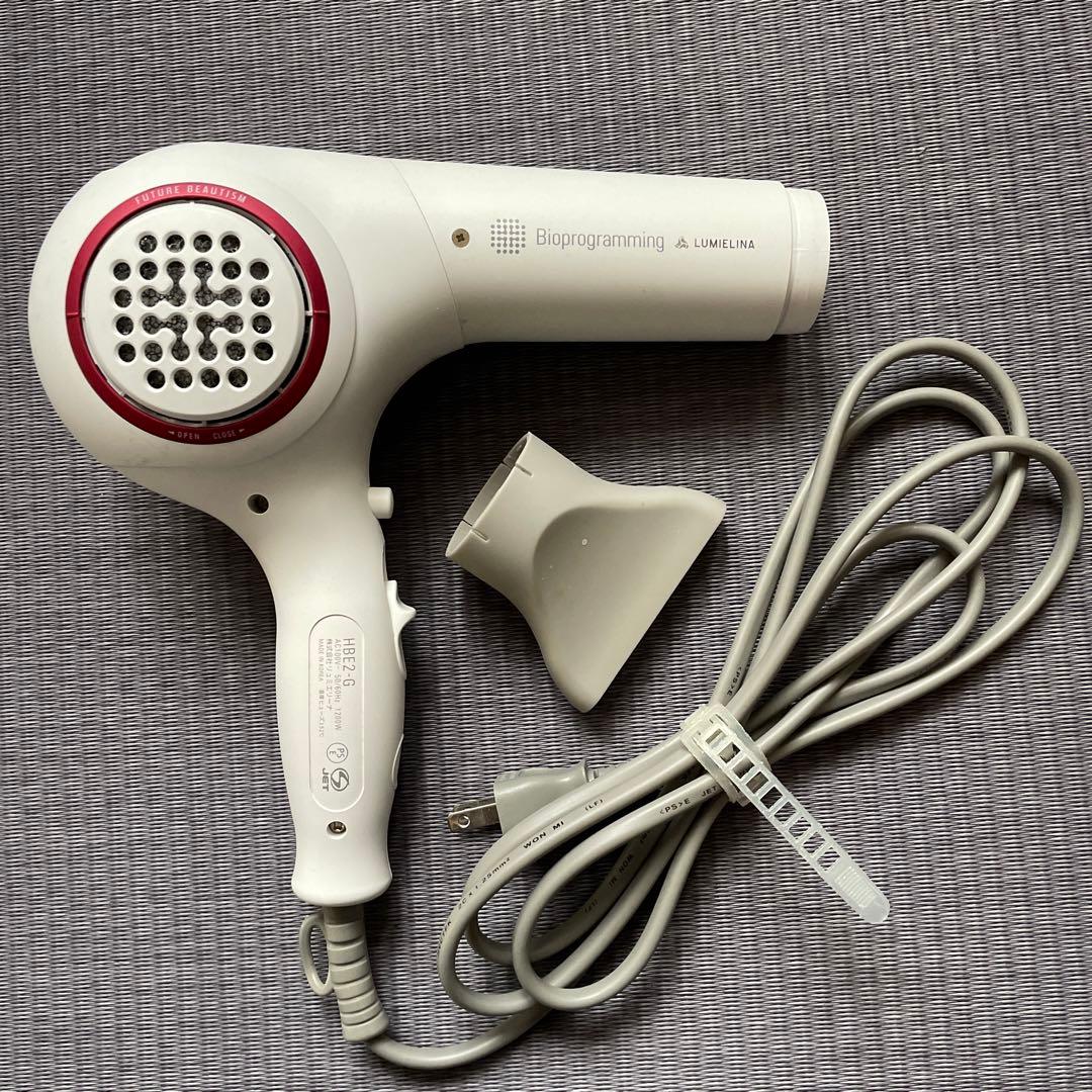 リュミエリーナ  ドライヤー　白