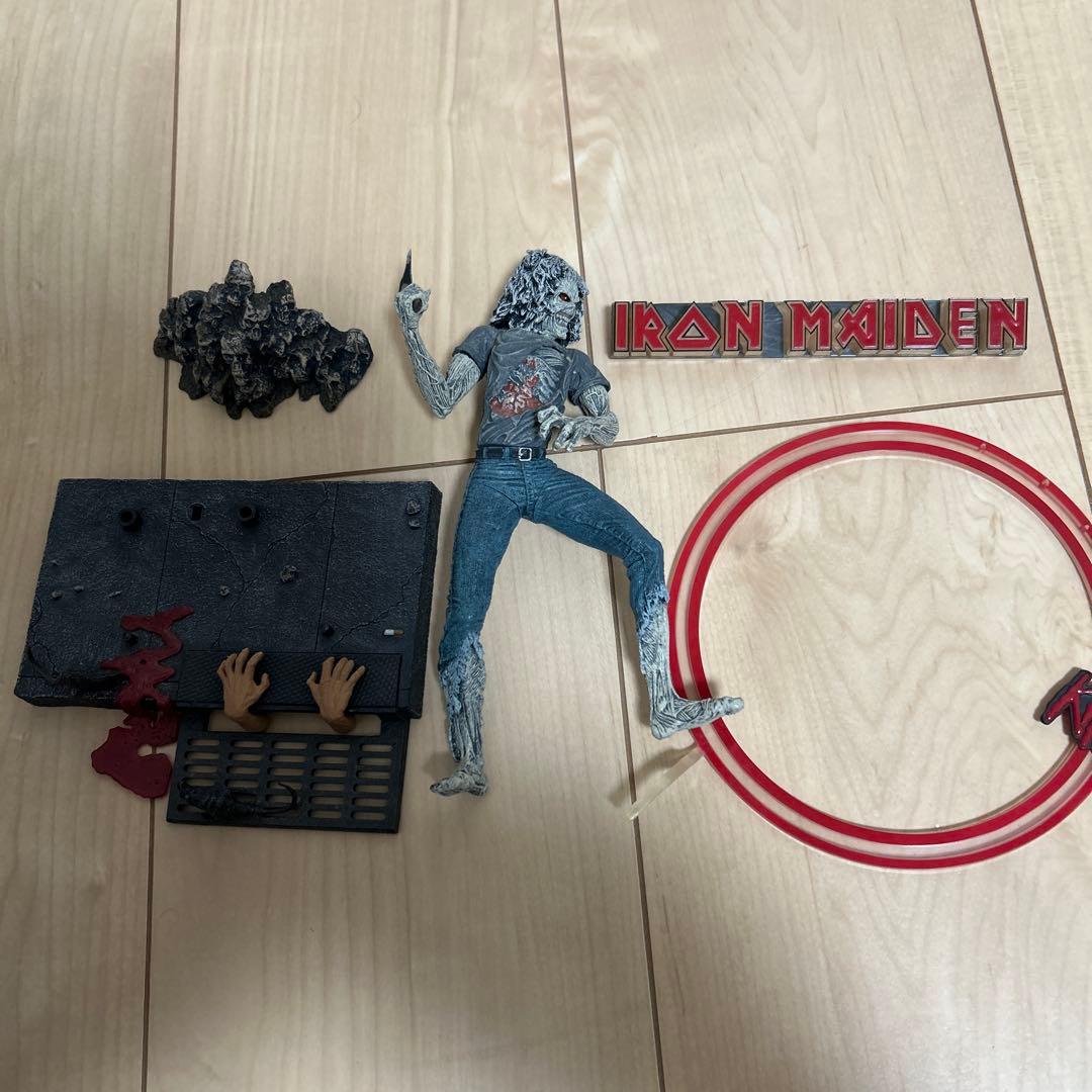 アイアンメイデン　エディIron Maiden Eddie アクションフィギュア