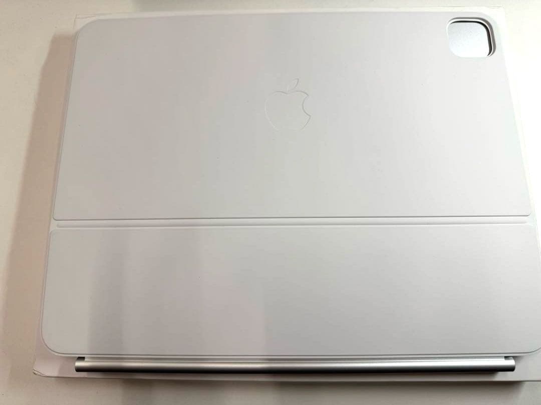 13インチiPad Pro(M4)用Magic Keyboard 日本語ホワイト