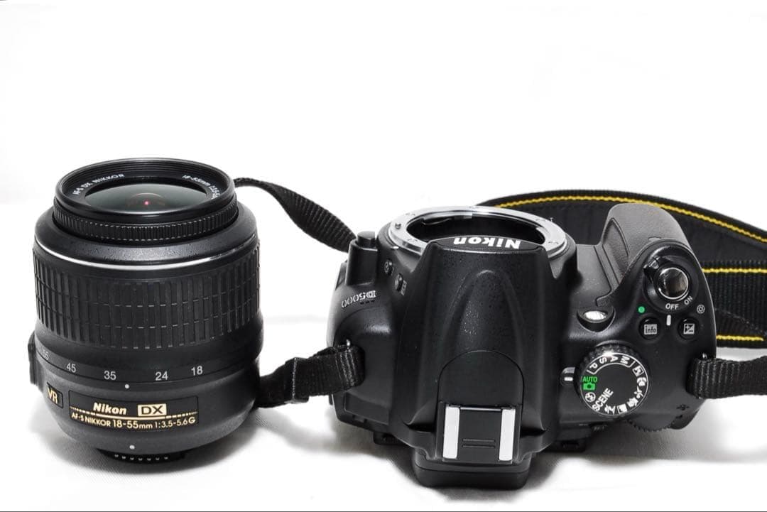 美品 ♥️ Nikon D5000 一眼レフ スマホ転送 自撮り動画