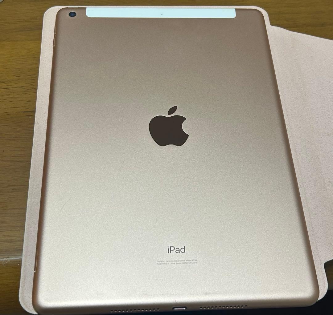 iPad 第7世代 32GB Wi-Fi+Cellular A2198