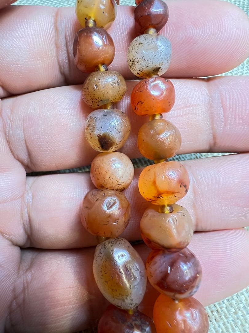 アンティークビーズカーネリアンネックレス