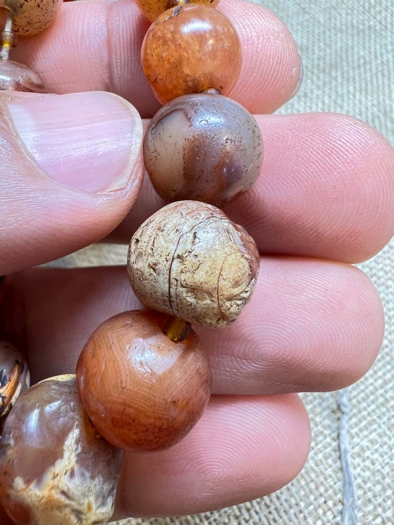 アンティークビーズカーネリアンネックレス