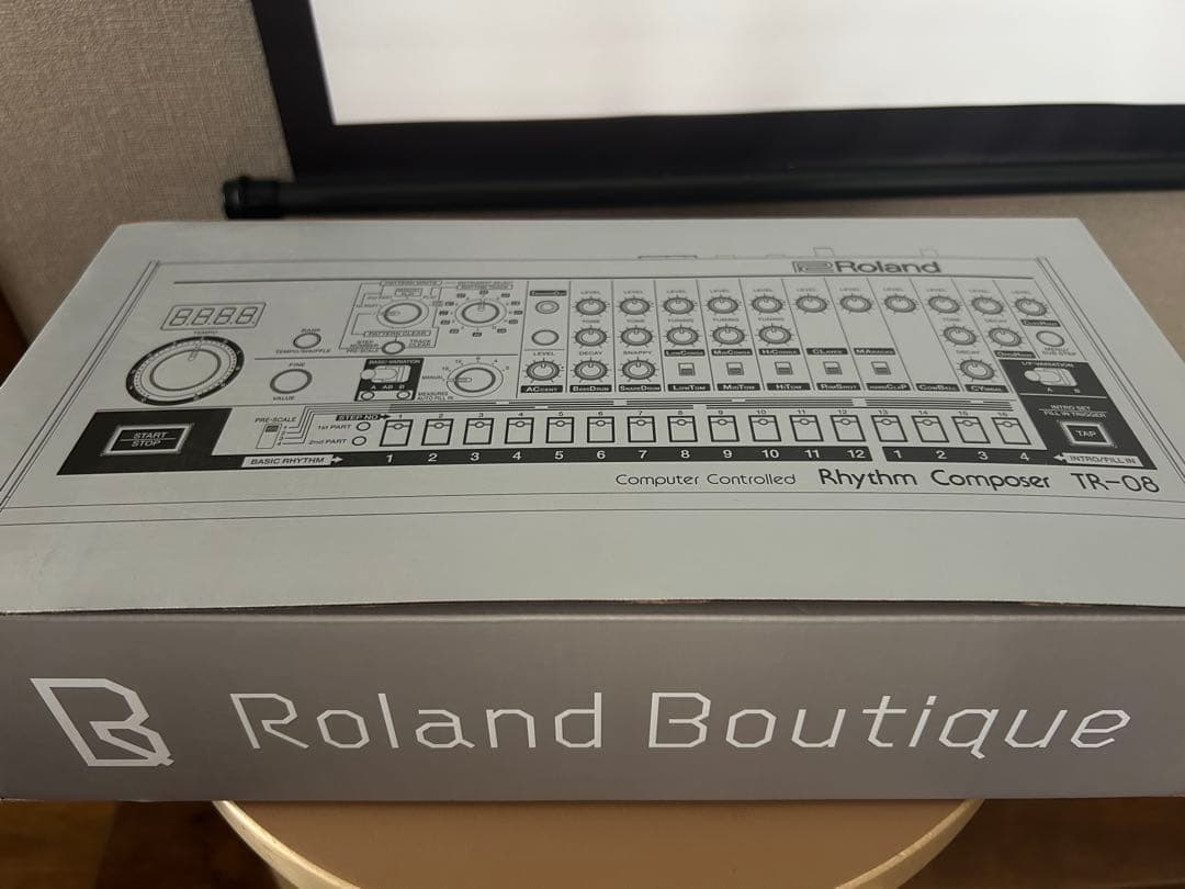 【新品】Roland Boutique TR-08 リズムコンポーザー