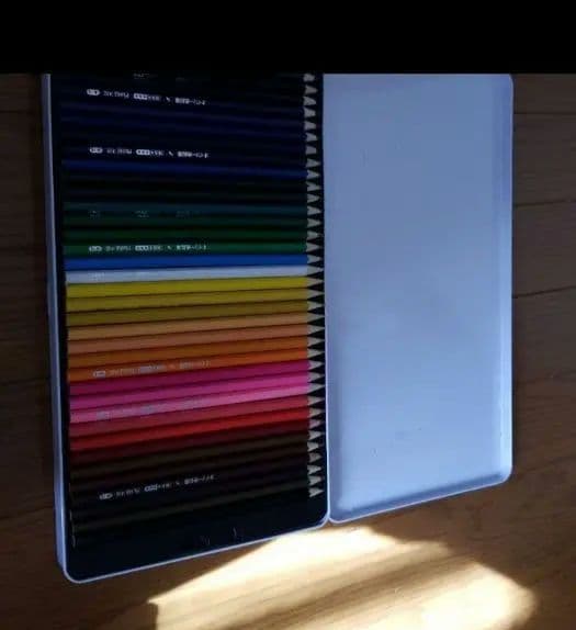 DQ59 色鉛筆  72色