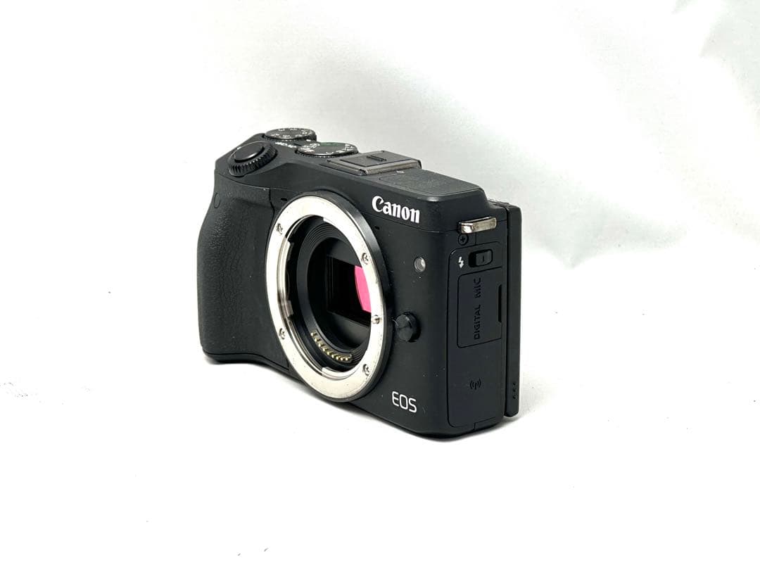 Canon EOS M3ダブルズームレンズセット♪安心フルセット♪