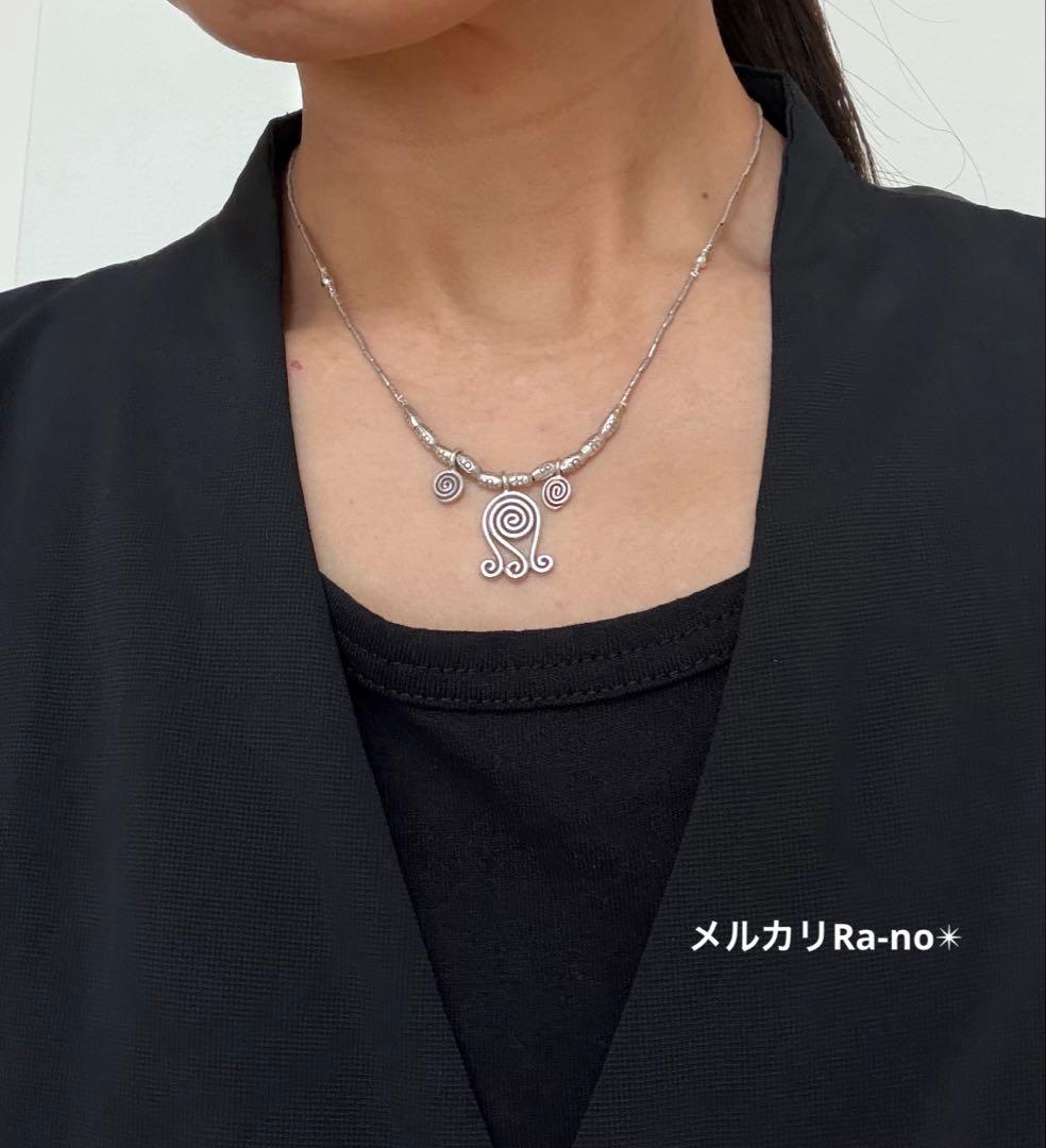 カレンシルバー　渦巻き　ネックレス　※NB104