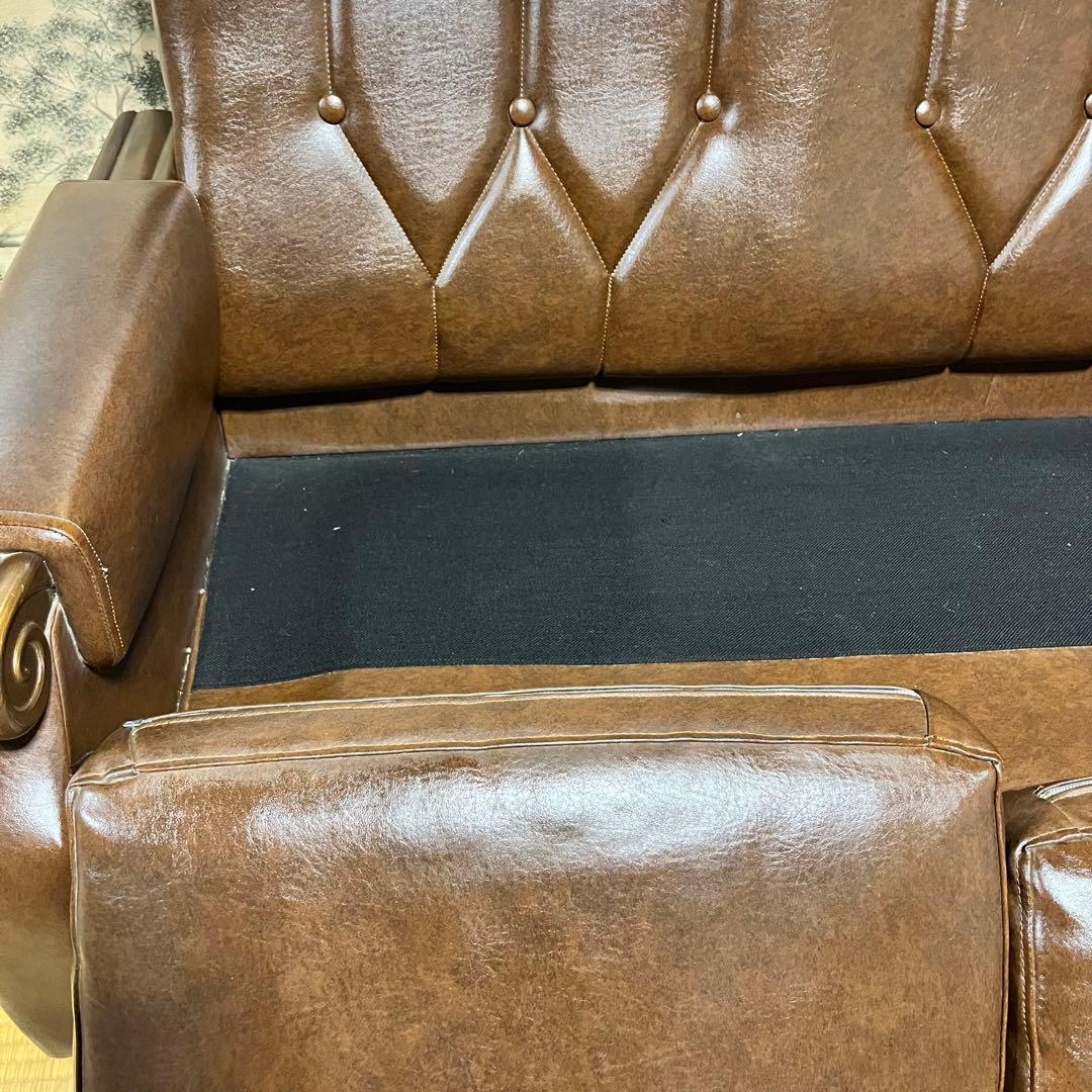 2/28まで！　昭和レトロ　ブラウン　合皮3人掛けソファー