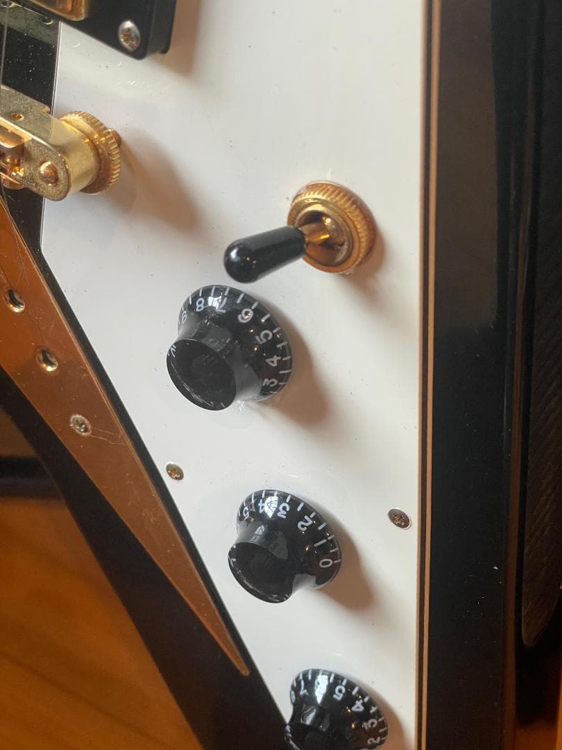 Epiphone フライングV ギターケース付き