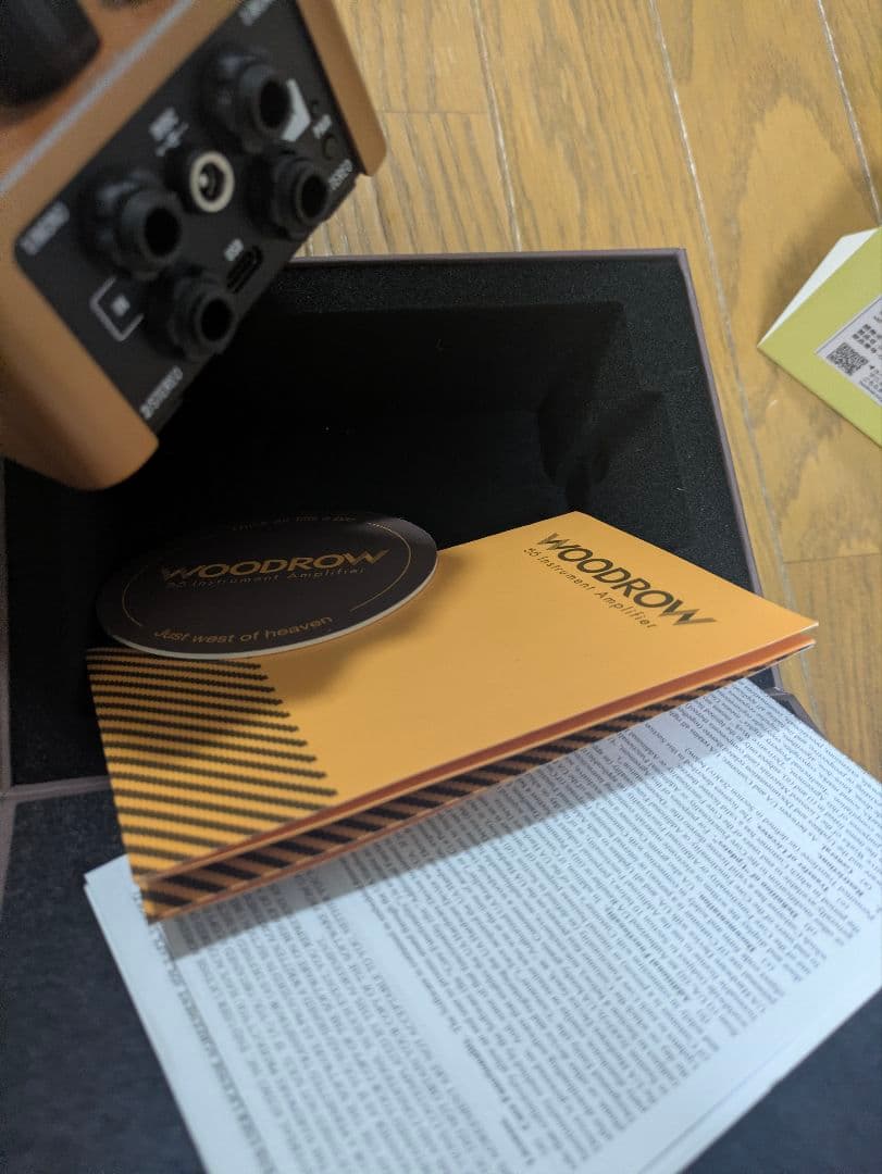 ギター UAFX WOODROW