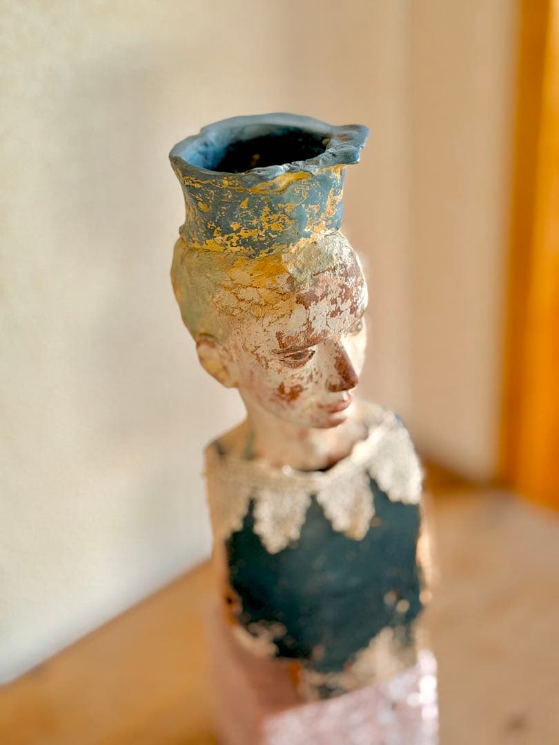 前川秀樹　像刻　「カローバラの井戸」　2008