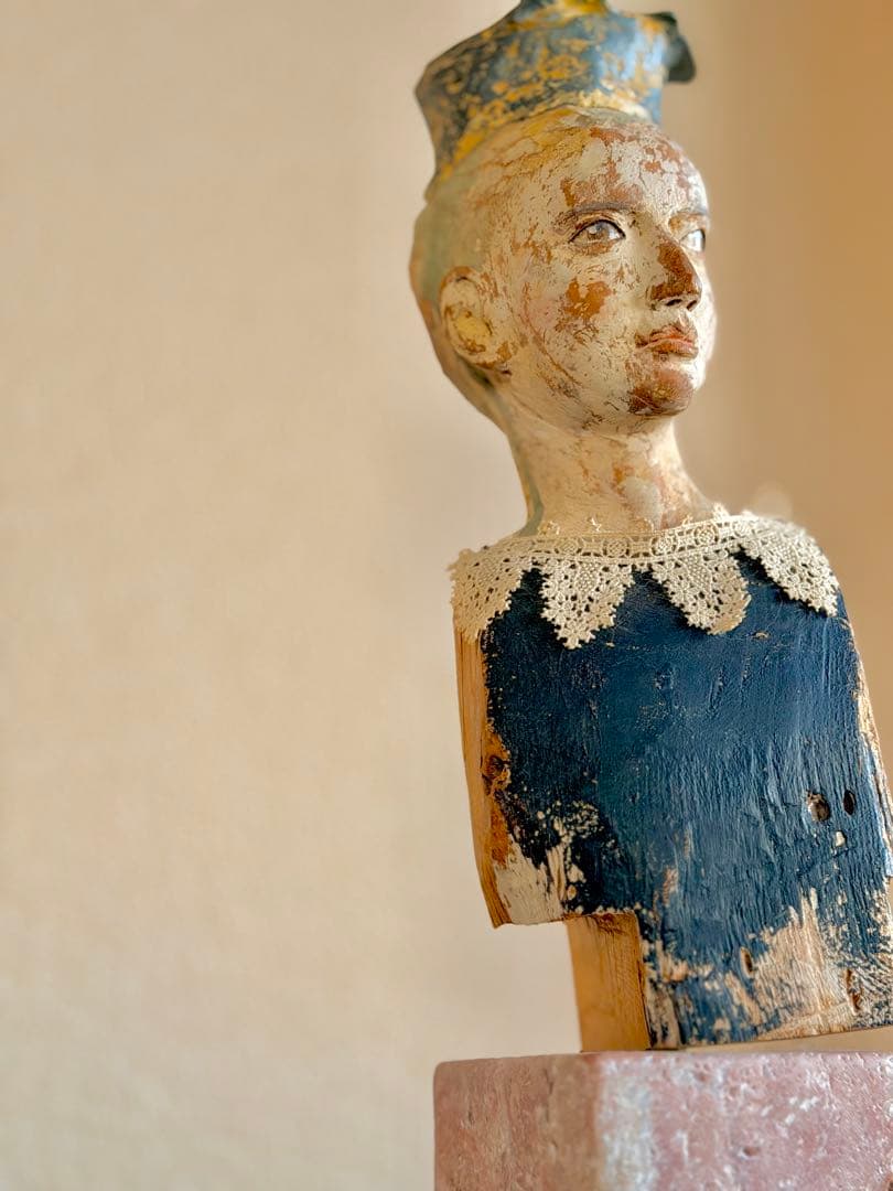 前川秀樹　像刻　「カローバラの井戸」　2008