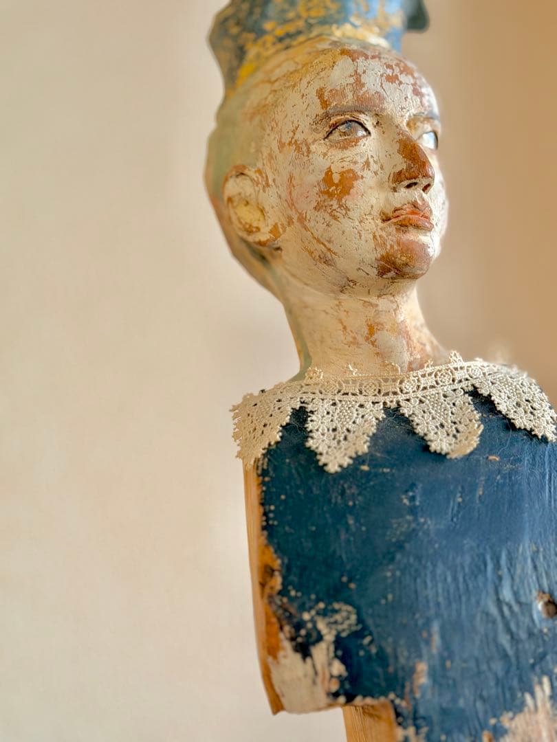 前川秀樹　像刻　「カローバラの井戸」　2008