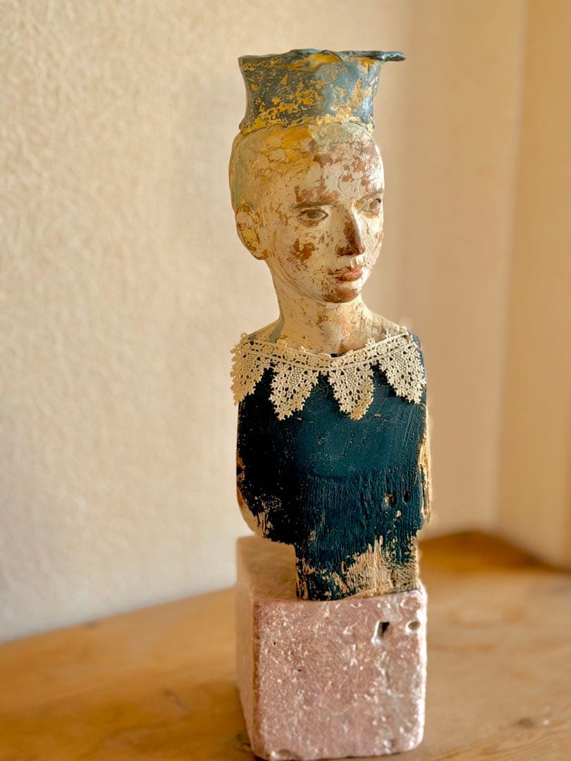 前川秀樹　像刻　「カローバラの井戸」　2008