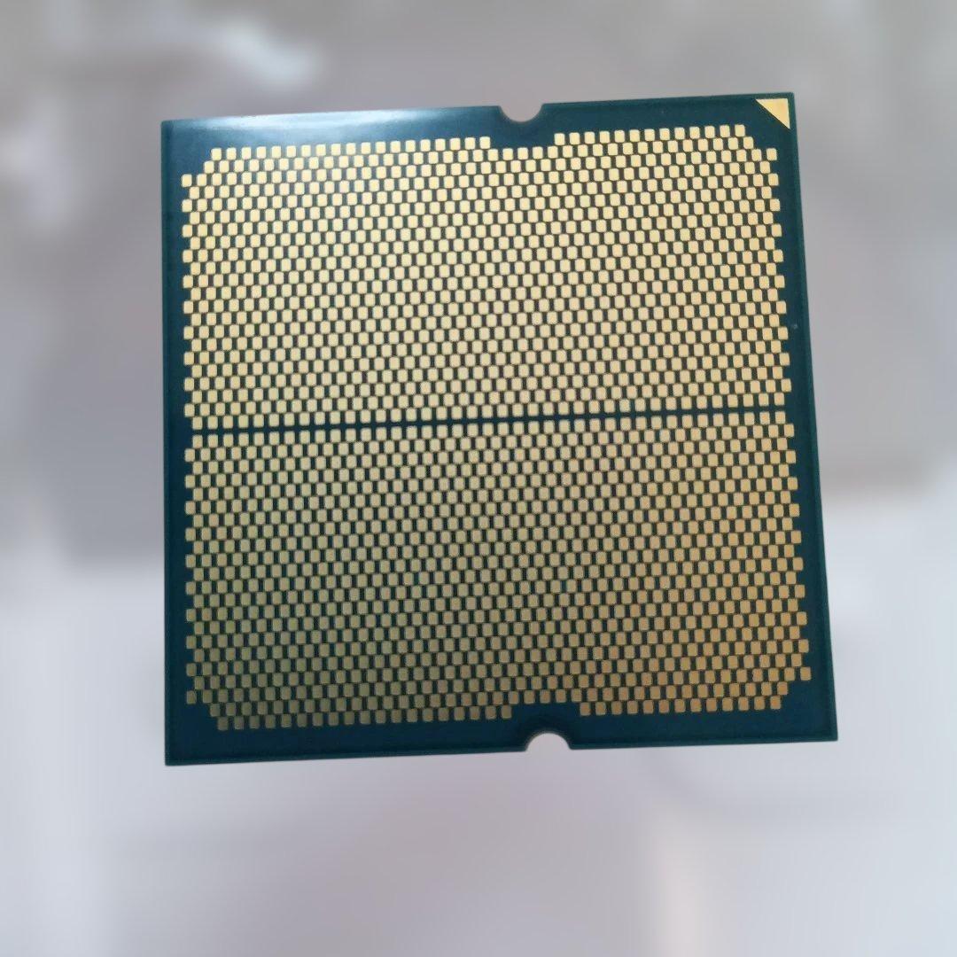 AMD Ryzen 5 7600 リテールクーラー付き