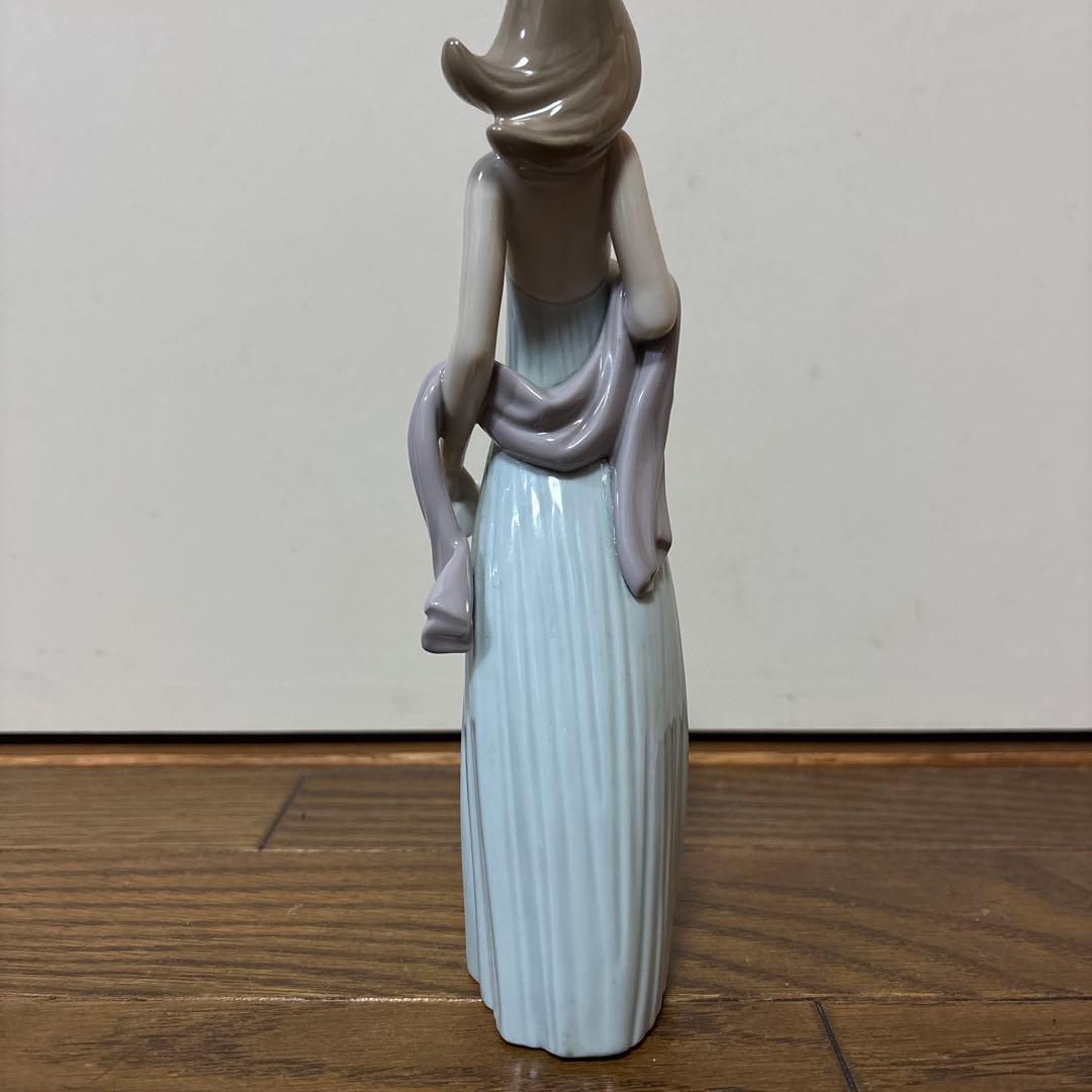 LLADRO 女性 陶器人形 Spain Porcelain Figurine