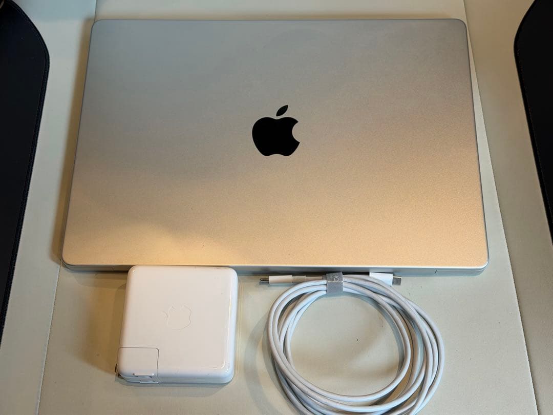 MacBook Pro 14“ M1 Max 64GB JIS