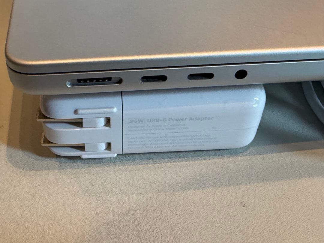 MacBook Pro 14“ M1 Max 64GB JIS